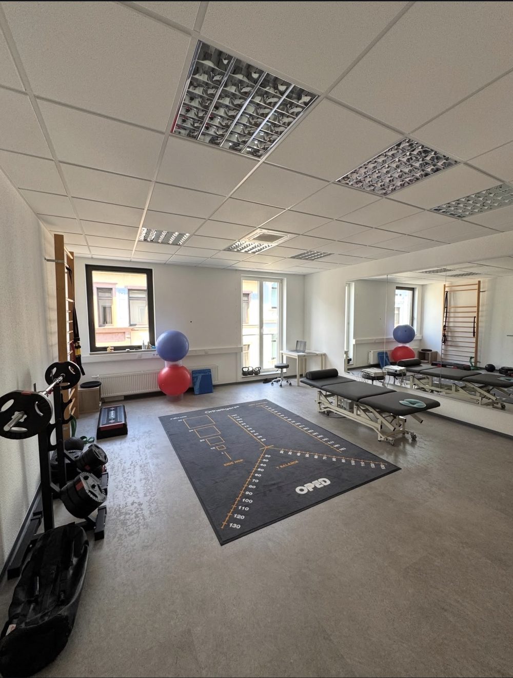 Behandlungs- und Trainingsraum der Physiotherapiepraxis Grigorij Seredenkov